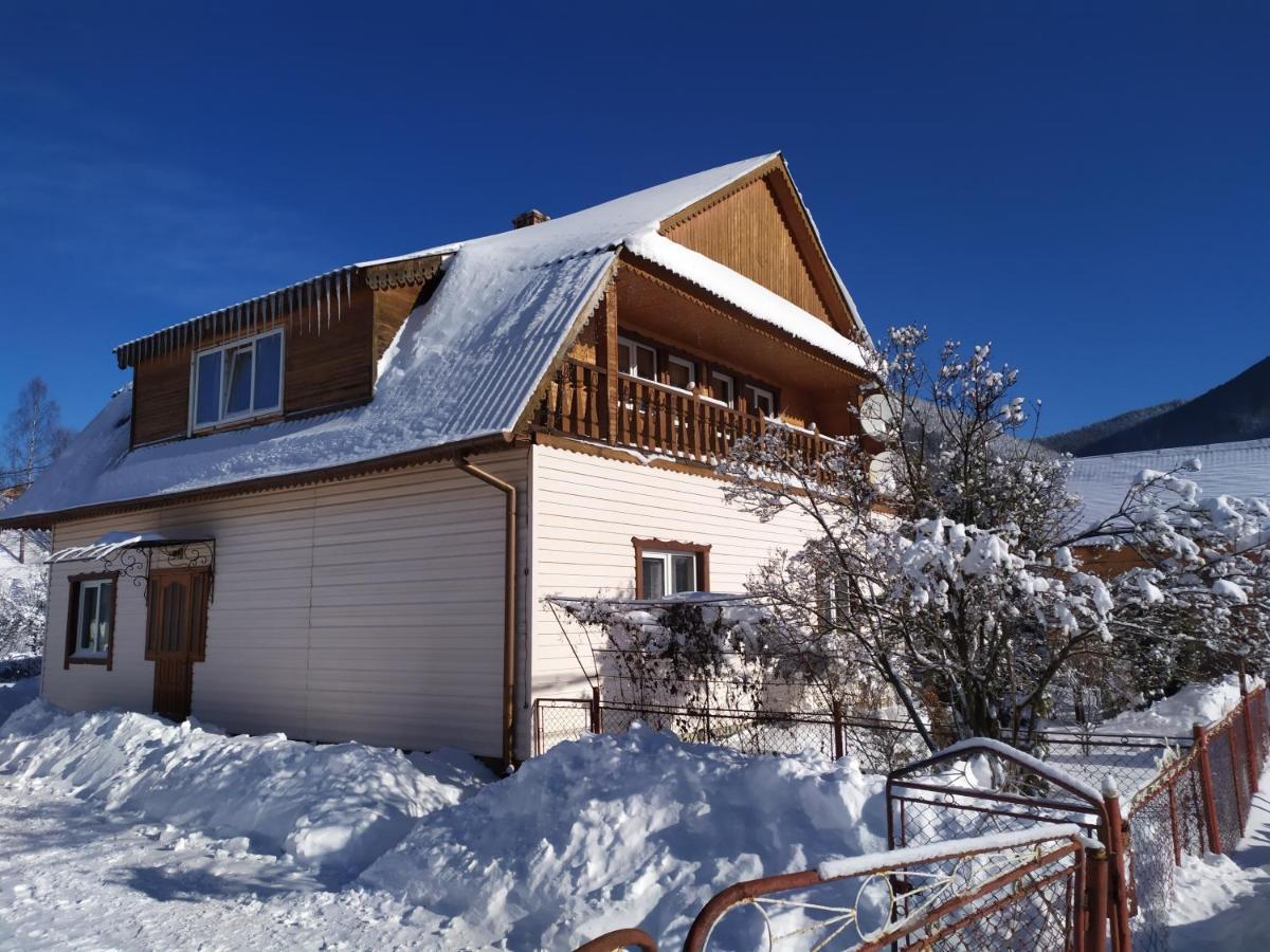 Homestay Opryshky Tatariv Bagian luar foto